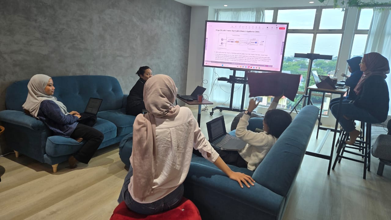 Life at Sparvia — photo 4 of 8